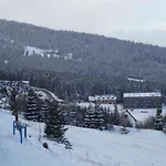 克里诺威克公寓 Loučná pod Klínovcem